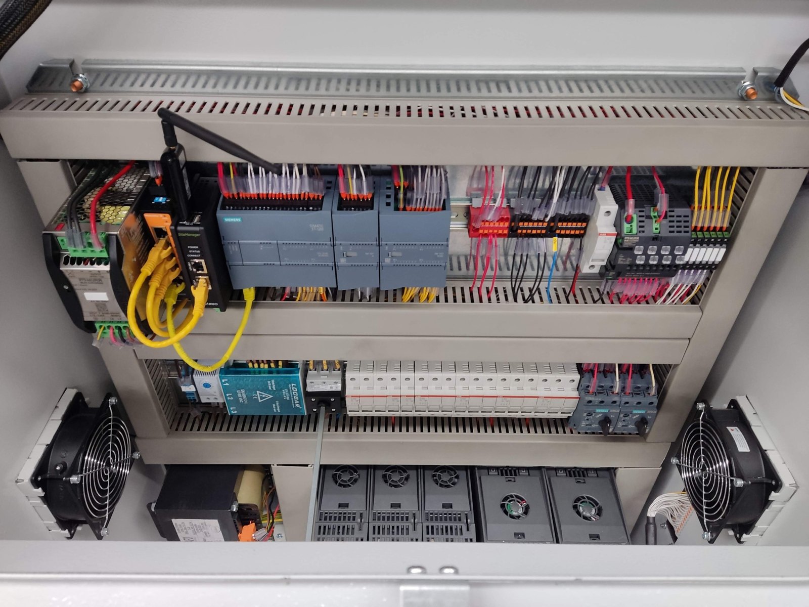 نظام PLC وتحكم